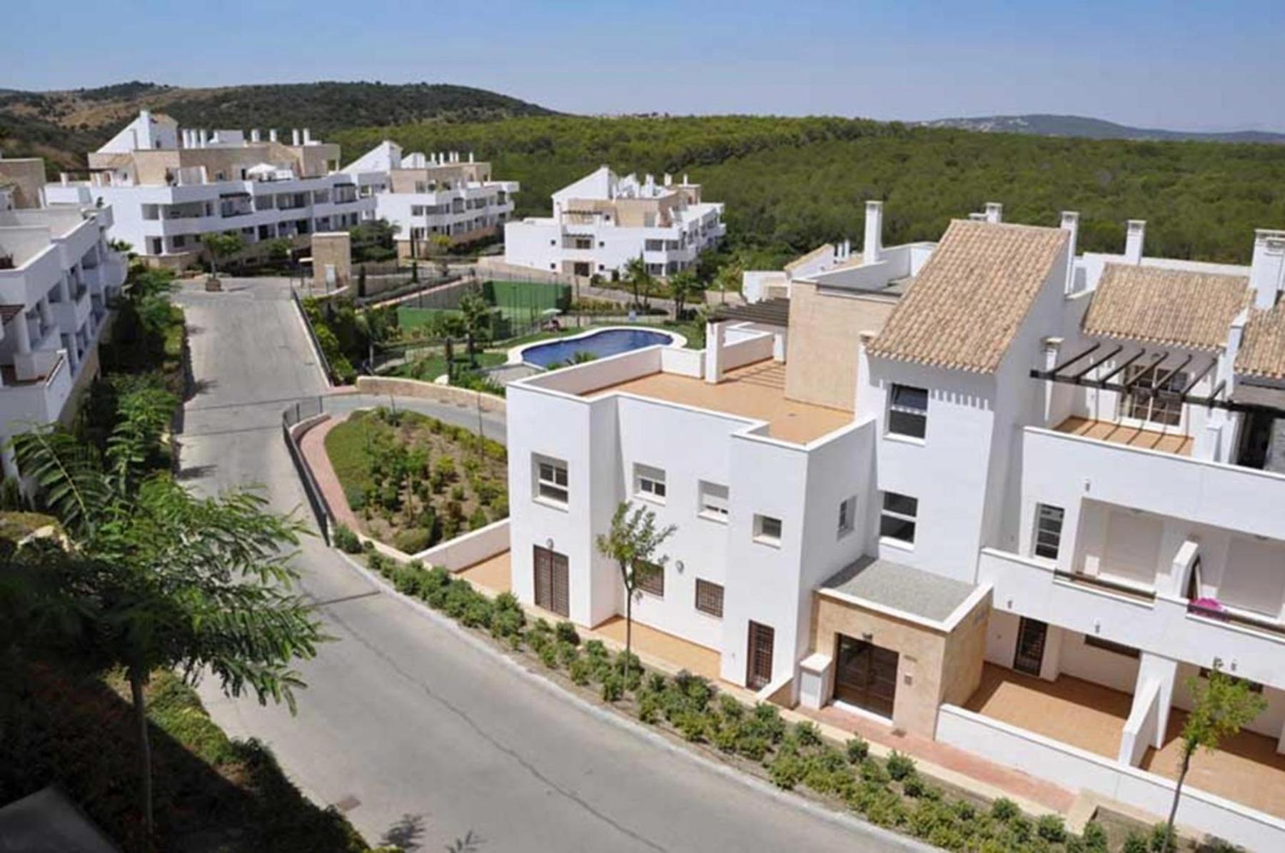 2127-Superb 2 Bedrooms , Lovely Terraces And Pool San Roque  Dış mekan fotoğraf